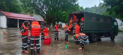 Lực lượng Cảnh sát cơ động, Công an tỉnh Lạng Sơn được huy động để ứng phó với diễn biến thời tiết xấu. (Ảnh: CALS)