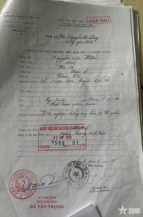 Giấy báo tử của liệt sĩ Nguyễn Văn Hậu.