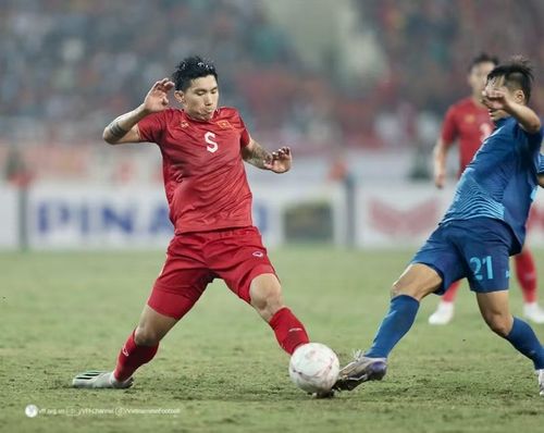 Trang Intrend của Indonesia đưa ra hai khả năng hai đội hòa nhau với tỷ số 1-1 hoặc Thái Lan thắng Việt Nam 1-0.
