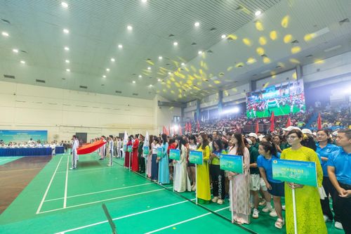 Các vận động viên PETROVIETNAM tham gia Hội thao