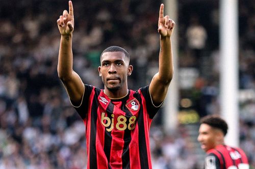 Rayan là thủ lĩnh hàng công Bournemouth. Ảnh: AFCB