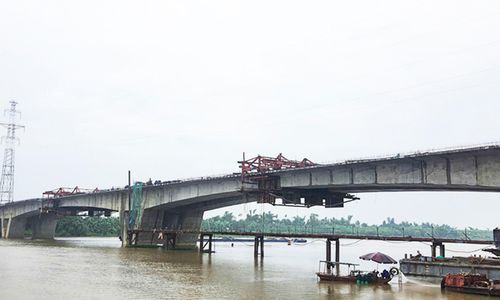 Cầu Kênh Vàng hợp long ngày 22/8.