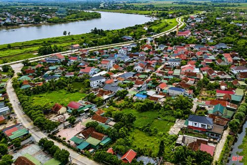 Làng Khổng Yên (nay là thôn Yên Long) nhìn từ trên cao.
