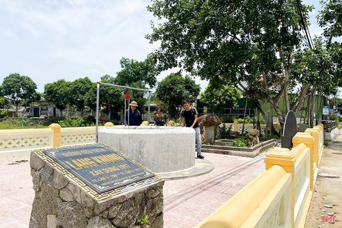 Không gian sinh hoạt đậm nét làng Việt được người dân thôn Yên Long (xã Đức Thọ) quan tâm gìn giữ, tôn tạo.
