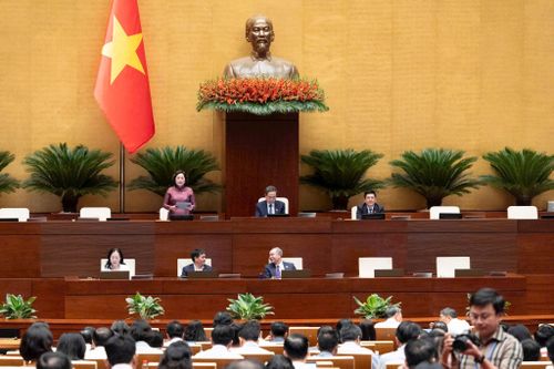Quang cảnh phiên thảo luận chiều 22-8. Ảnh: media.quochoi.vn
