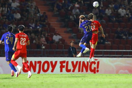  Thắng lợi 2-0 mang tới rất nhiều lợi thế cho tuyển Việt Nam. Hai đội sẽ tái đấu ở chung kết lượt về vào ngày 26/8 trên sân Mỹ Đình (Hà Nội). 