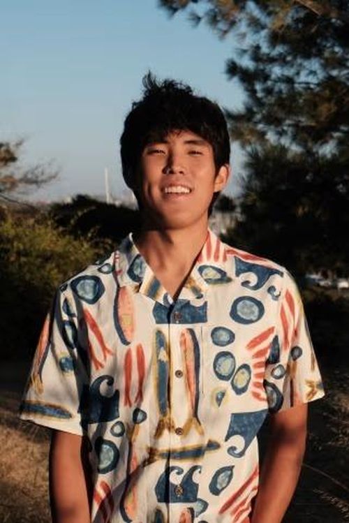  Ashten Akemoto ở lại Hawaii làm việc, đóng góp cho ngành công nghệ địa phương. Ảnh: Kayla Chang/WSJ. 