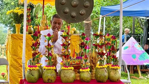 Lễ hội là dịp người dân cầu mong mùa màng bội thu, phum sóc bình an. (Ảnh: Ban tổ chức)
