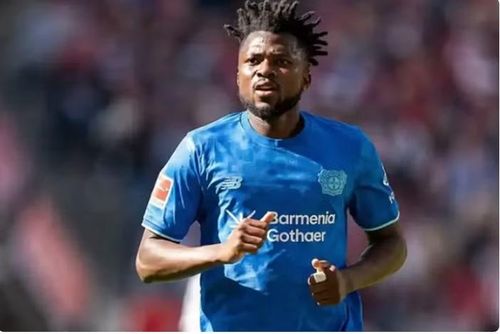 Nếu chiêu mộ thêm Salinas, Tapsoba hoặc Alejandro Balde, hàng thủ Man United sẽ trở nên vô cùng chất lượng.