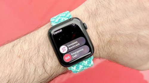 Apple Watch SE 4 nhiều khả năng sẽ chưa xuất hiện trong năm nay. Ảnh: Tom's Guide