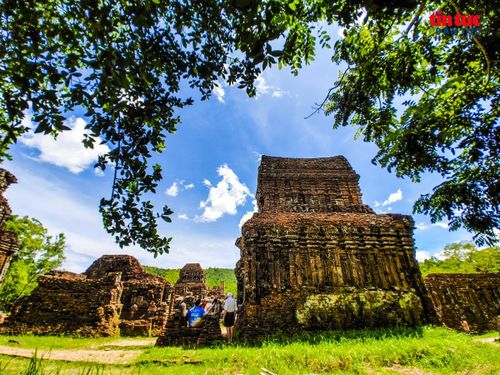 Hoạt động nghiên cứu, gia cố và phục hồi di tích được triển khai thận trọng nhằm bảo vệ tối đa những yếu tố kiến trúc nguyên gốc.