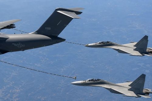 Tiêm kích J-16 của Trung Quốc. Ảnh: South China Morning Post.