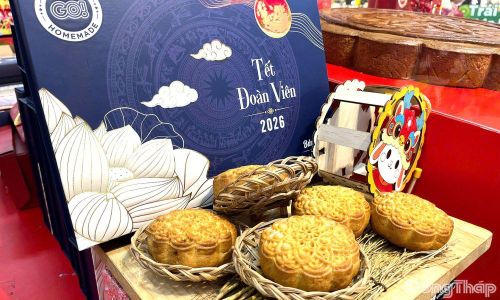 Bánh Trung thu được bày bán tại GO! Mỹ Tho phục vụ nhu cầu mua sắm, biếu tặng của người tiêu dùng.