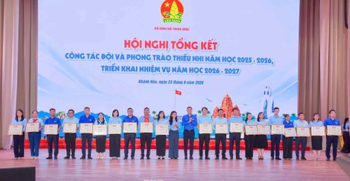 Hội đồng Đội tỉnh Lâm Đồng là 1 trong 20 đơn vị được Ban Chấp hành Trung ương Đoàn TNCS Hồ Chí Minh tặng Bằng khen