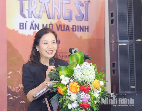 Tiến sĩ Ngô Phương Lan, Chủ tịch Hiệp hội Xúc tiến phát triển Điện ảnh Việt Nam phát biểu tại sự kiện.