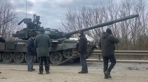 Như vậy, điểm đáng chú ý của T-90 không nằm ở việc nó cắt đứt hoàn toàn với T-72, mà chính là khả năng kéo dài vòng đời của một nền tảng cũ bằng những nâng cấp quan trọng.