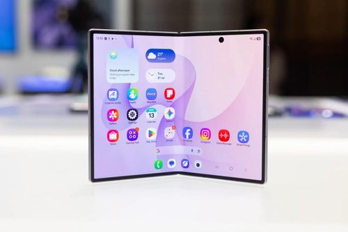 Samsung Galaxy Z Fold8. Ảnh: Bloomberg. 