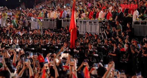 Một trong những điểm đáng chú ý của chương trình năm nay là sự tham gia của nhiều lực lượng thuộc Quân đội nhân dân Việt Nam và Công an nhân dân