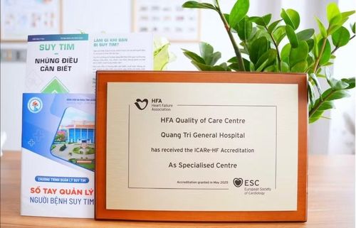 Khoa Nội Tim mạch Bệnh viện đa khoa tỉnh Quảng Trị được trao chứng nhận quốc tế về chất lượng chăm sóc và quản lý suy tim.