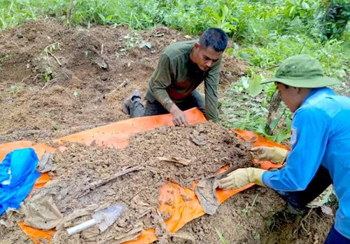 Đội K52 tìm thấy hài cốt liệt sĩ tại làng Lâm, xã Bọ Nhầy, huyện Oyadav.