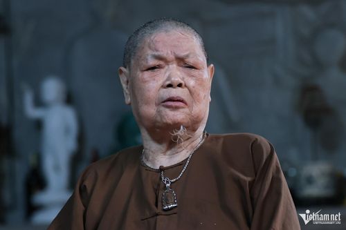 Ni sư Thích Nữ Như Hiền, trụ trì chùa Linh Sơn Thanh Nhàn. Ảnh: Lê Anh Dũng