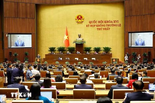 Quang cảnh bế mạc kỳ họp. (Ảnh: Doãn Tấn/TTXVN)