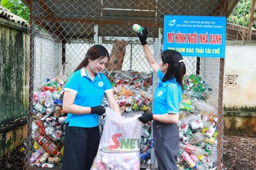 Mô hình “Ngôi nhà xanh” của Chi hội phụ nữ bản Mường Kham, xã Mường Bú.