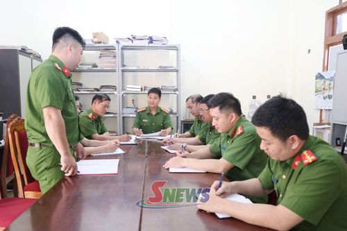 Công an xã Nậm Lầu triển khai kế hoạch tuyên truyền, phổ biến giáo dục pháp luật trên địa bàn.