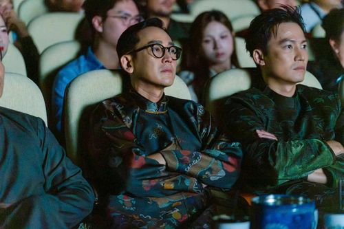 Diễn viên Hứa Vĩ Văn trong buổi công chiếu phim "Hộ linh tráng sĩ - Bí ẩn mộ vua Đinh" tại Ninh Bình.