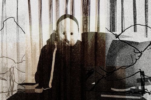  "Uketsu" là một tác giả và YouTuber hoàn toàn ẩn danh, với những cuốn sách pha trộn giữa bí ẩn và kinh dị đã trở thành hiện tượng xuất bản ở Nhật Bản. Ảnh: Japan Times. 