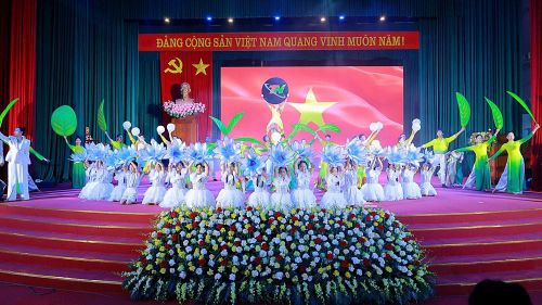 Những tiết mục văn nghệ đặc sắc tại buổi lễ