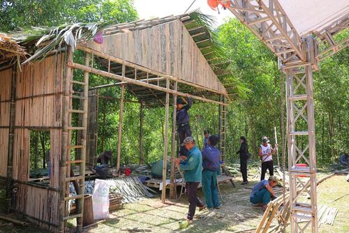 Các đội tham gia Ngày hội khẩn trương hoàn thiện những phần việc được phân công