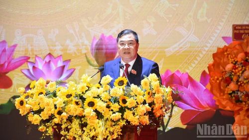 Phó Thủ tướng Thường trực Chính phủ Phạm Gia Túc phát biểu tại buổi lễ.