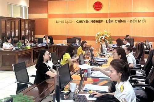 Cùng với hoàn thiện hạ tầng dữ liệu, ngành Thuế nghiên cứu, ứng dụng AI, mở thêm khả năng khai thác hiệu quả nguồn dữ liệu hóa đơn điện tử. (Ảnh: PHƯƠNG THẢO)