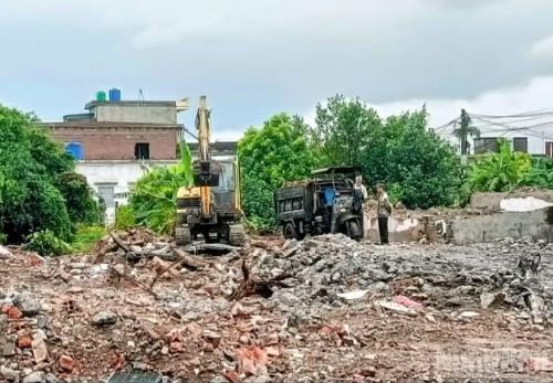Chỉ trong khoảng 30 ngày, xã Hưng Phú đã hoàn thành việc giải phóng mặt bằng đối với hơn 100 hộ dân. (Ảnh: Mai Tú)