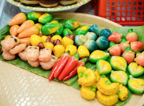 Các món ăn dân dã, đậm đà bản sắc tại lễ hội
