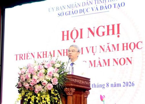 Ông Phạm Đồng Thụy - Giám đốc Sở GD&ĐT Hưng Yên phát biểu tại hội nghị.