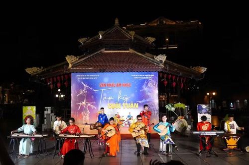 Hà Nội đã và đang triển khai 7 sự kiện lớn trong các lĩnh vực âm nhạc, điện ảnh và lễ hội văn hóa.
