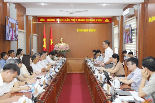 Đồng chí Phan Thiên Định - Chủ tịch UBND tỉnh chủ trì phiên tiếp công dân định kỳ tháng 8.