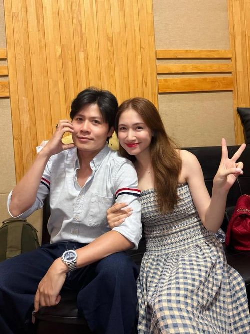 Nguyễn Văn Chung đã tạo ra một ca khúc đặc biệt nhất cho sự nghiệp Hòa Minzy.