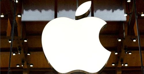 Apple nộp 17,1 tỷ USD thuế tại Ireland trong năm tài chính 2025, tương đương gần 40% tổng thuế thu nhập doanh nghiệp hãng thanh toán trên toàn cầu. Ảnh: Reuters.