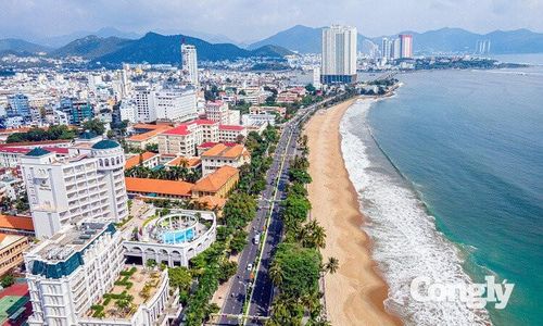 Việc phê duyệt điều chỉnh cục bộ quy hoạch đô thị và nông thôn do UBND cấp xã thực hiện gồm 7 bước.