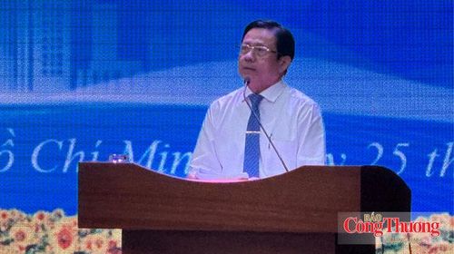 Ông Nguyễn Văn Phong - Phó Giám đốc Sở Giáo dục và Đào tạo.
