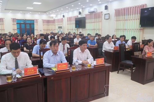Đại biểu dự hội nghị bàn giao chức năng, nhiệm vụ tham mưu công tác Dân vận.