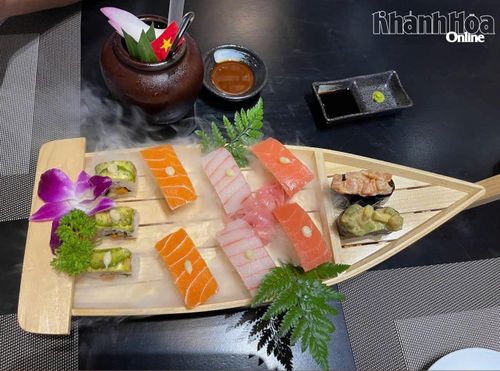 Món sashimi chay tại nhà hàng chay Tuệ Nguyên (đường 23 tháng 10, phường Tây Nha Trang).