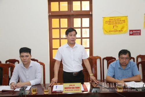 Phó Trưởng Ban Văn hóa - Xã hội HĐND tỉnh phát biểu kết luận buổi khảo sát