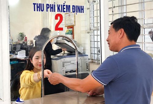Đăng kiểm ô tô chuyển mạnh sang dữ liệu số, giảm thủ tục cho người dân.