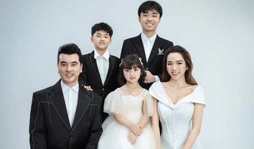 Tổ ấm viên mãn của ca sĩ Ưng Hoàng Phúc.