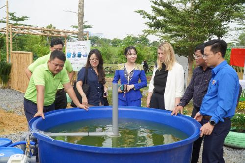 Mô hình nuôi trồng thủy sản từ phụ phẩm nông nghiệp trong dự án do Đan Mạch tài trợ. Ảnh: ĐSQ Đan Mạch