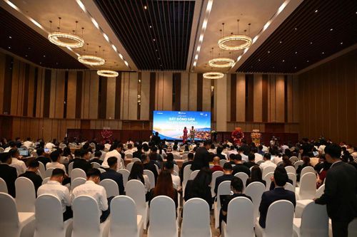 Quang cảnh diễn đàn. Ảnh: Nguyễn Tú.